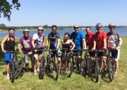 Mountainbiken tijdens een personeelsuitje Hiking kaart en gps tijdens een personeelsuitje in Gelderland
