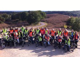 Solex Tour groepsfoto tijdens een uitje in Gelderland